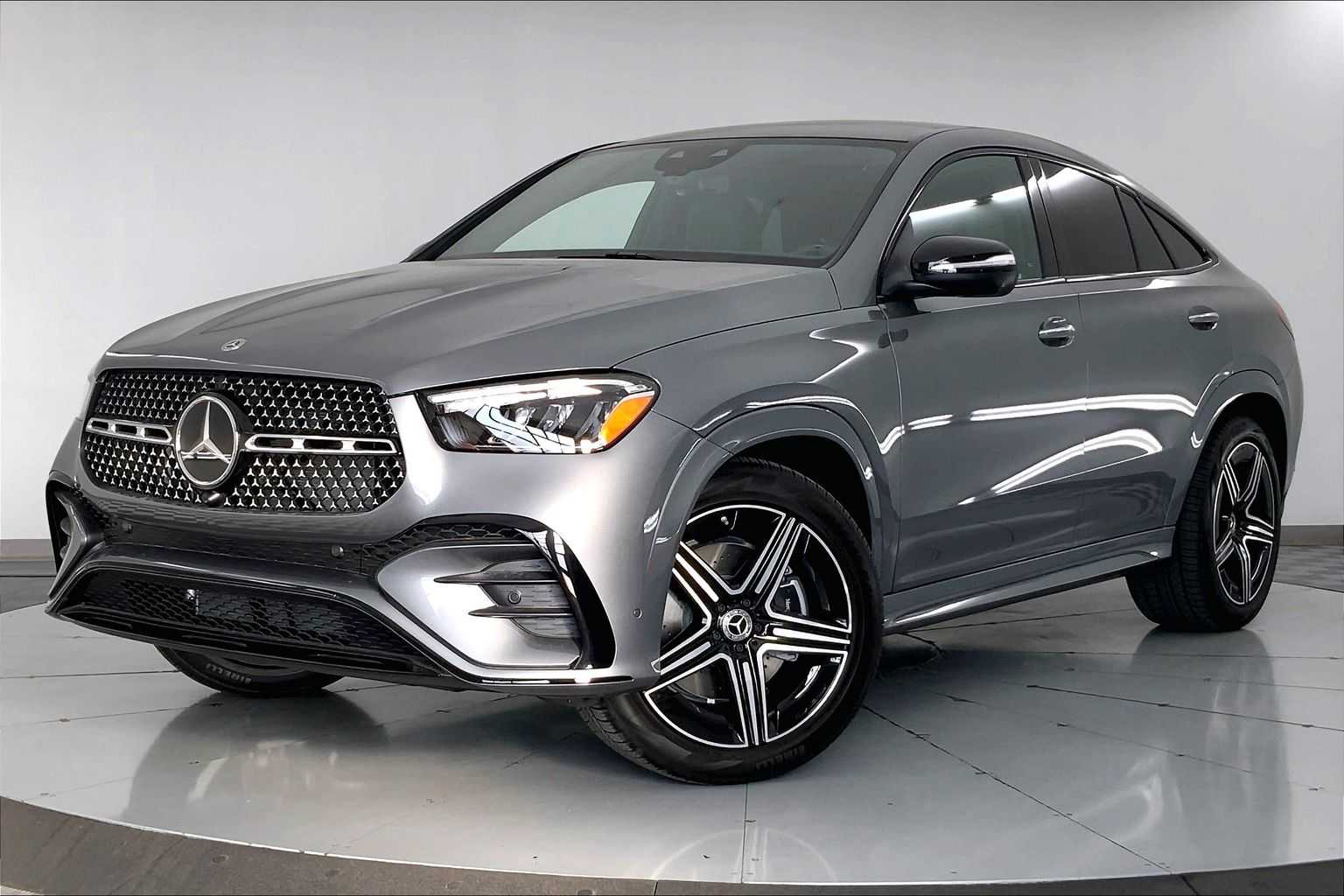 2026 Mercedes-Benz GLE Coupe GLE450's photo