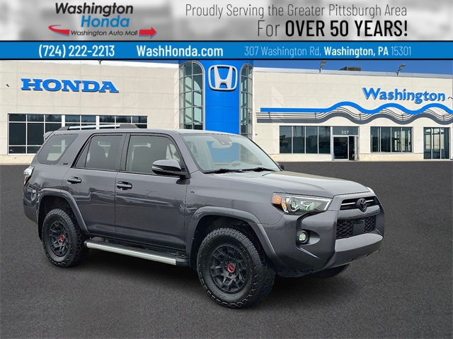 2022 Toyota 4Runner SR5 Premium's photo