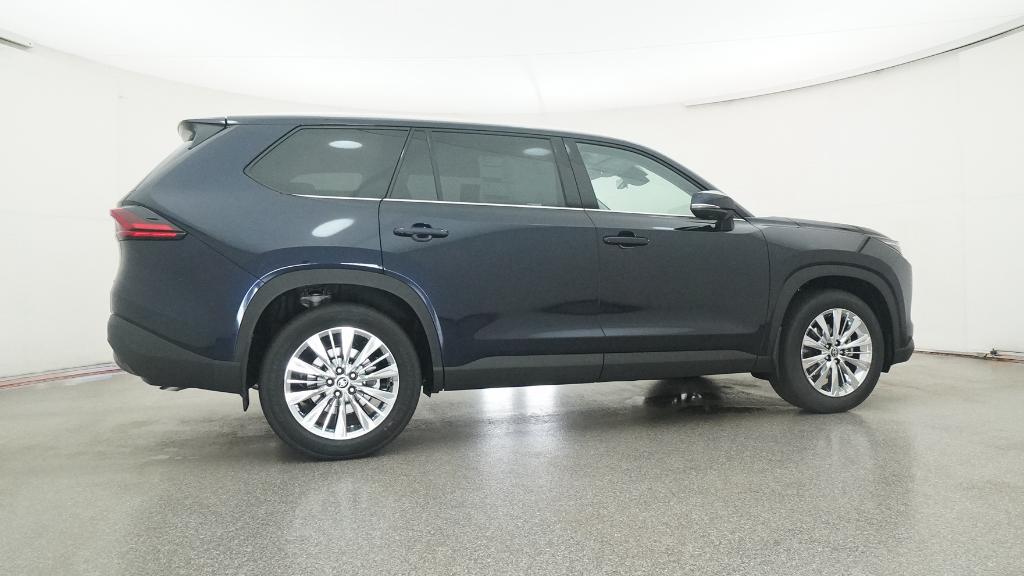 2026 Toyota Grand Highlander Platinum AWD photo 23