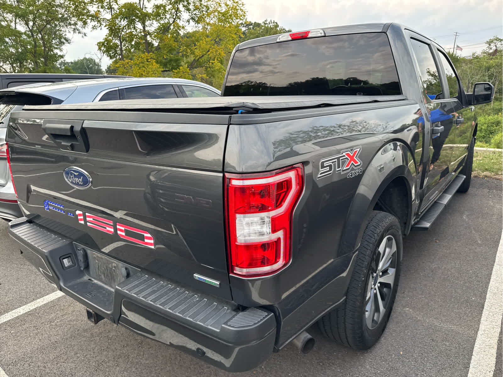 2020 Ford F-150 XL photo 3