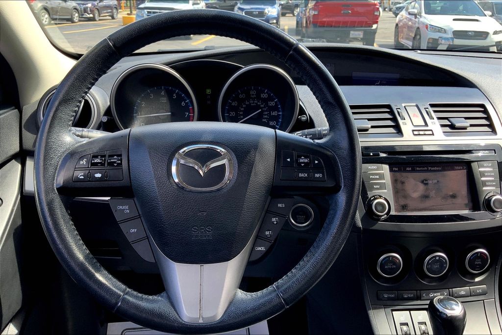 2013 Mazda Mazda3 Grand Touring photo 4