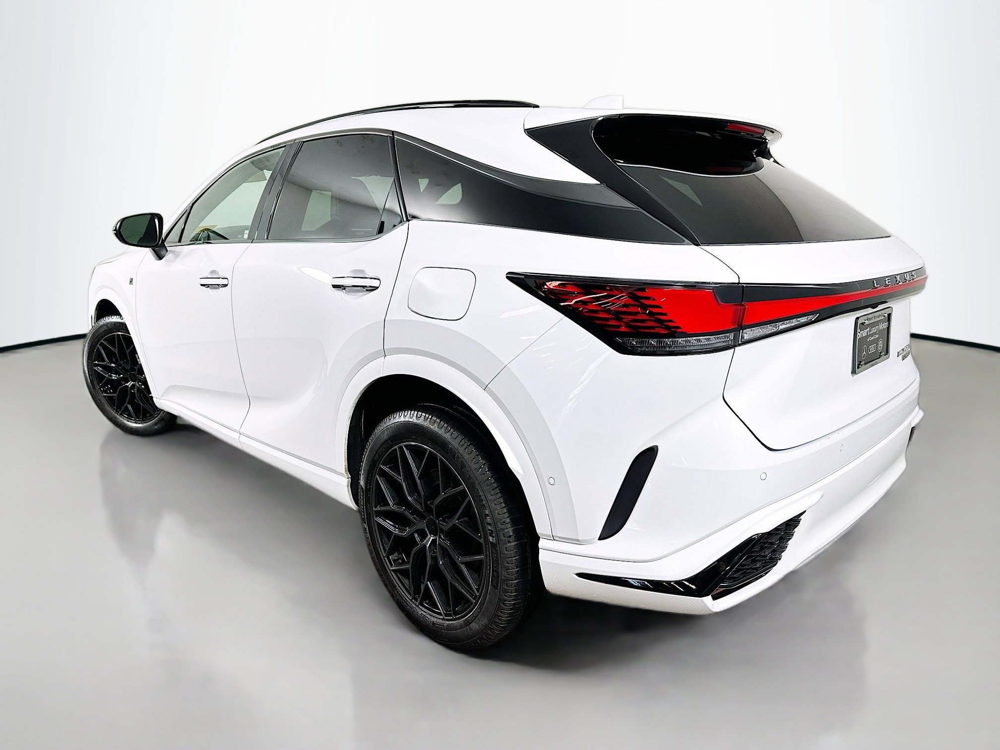 2023 Lexus RX 500h F SPORT Performance photo 5