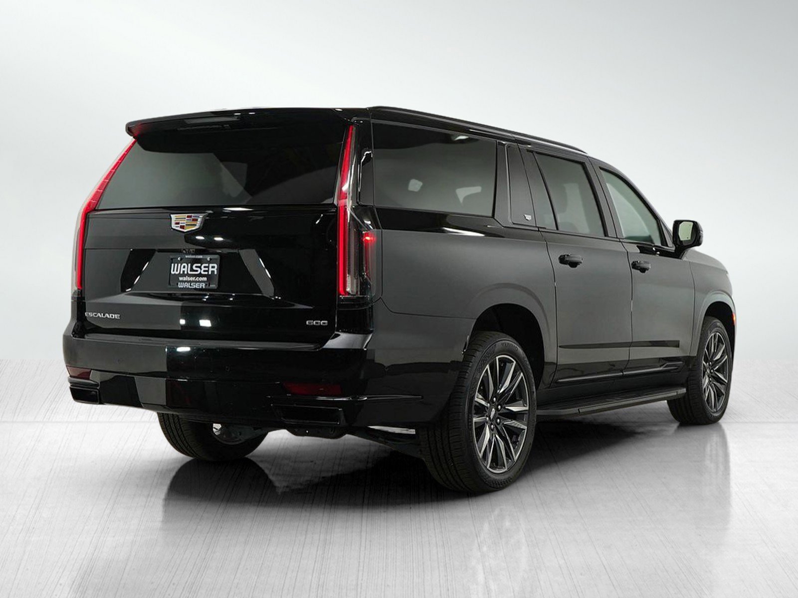 2023 Cadillac Escalade ESV Sport photo 4
