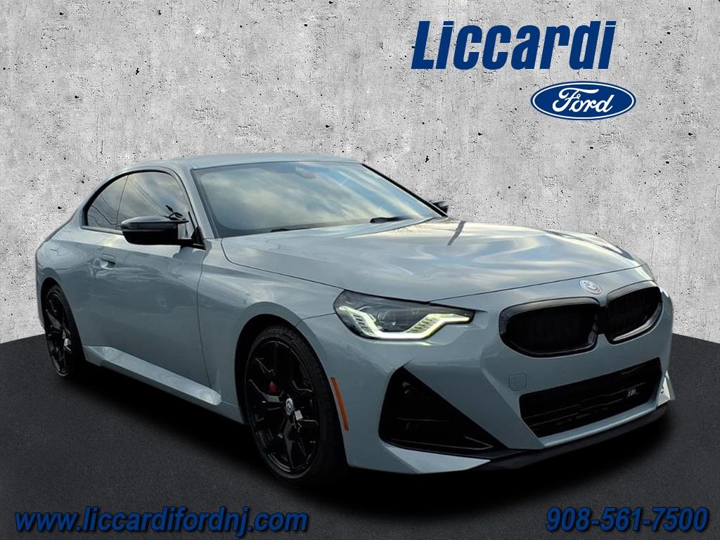 2025 BMW 2 Series M240i's photo