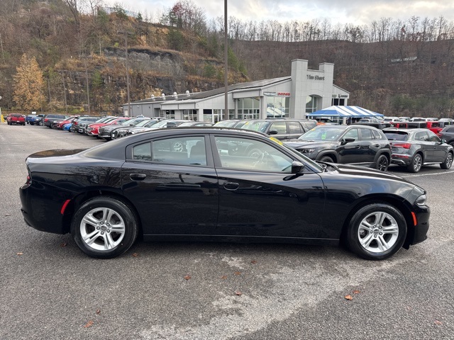 2023 Dodge Charger SXT photo 2