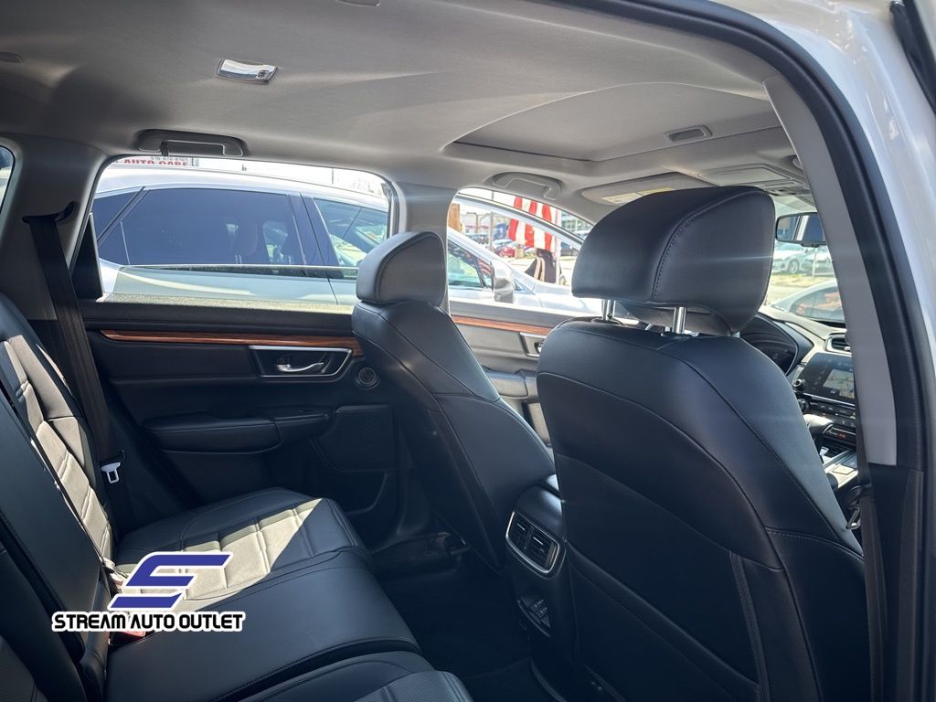 2022 Honda CR-V Touring photo 30