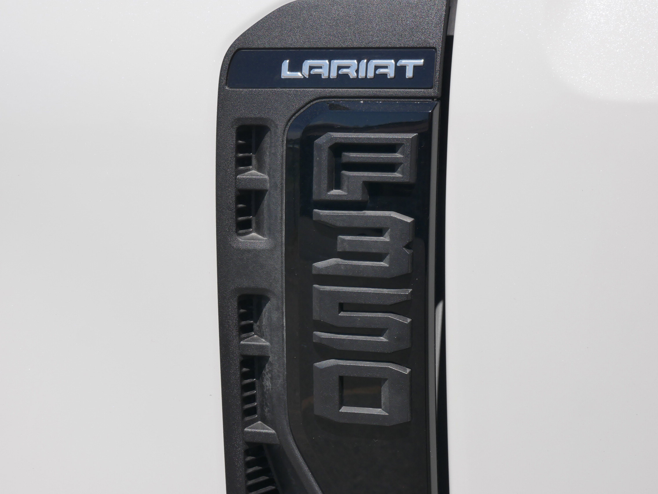 2024 Ford F-350 Lariat photo 17