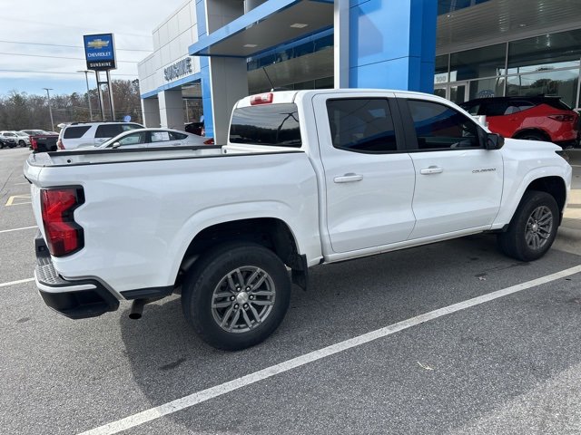 2023 Chevrolet Colorado LT photo 3