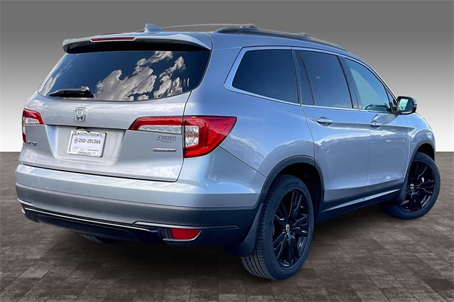 2021 Honda Pilot Special Edition photo 2