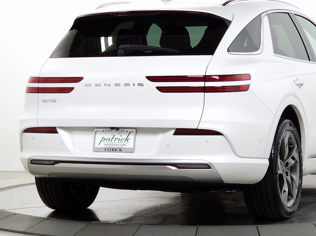 2024 Genesis Electrified GV70 Advanced photo 9