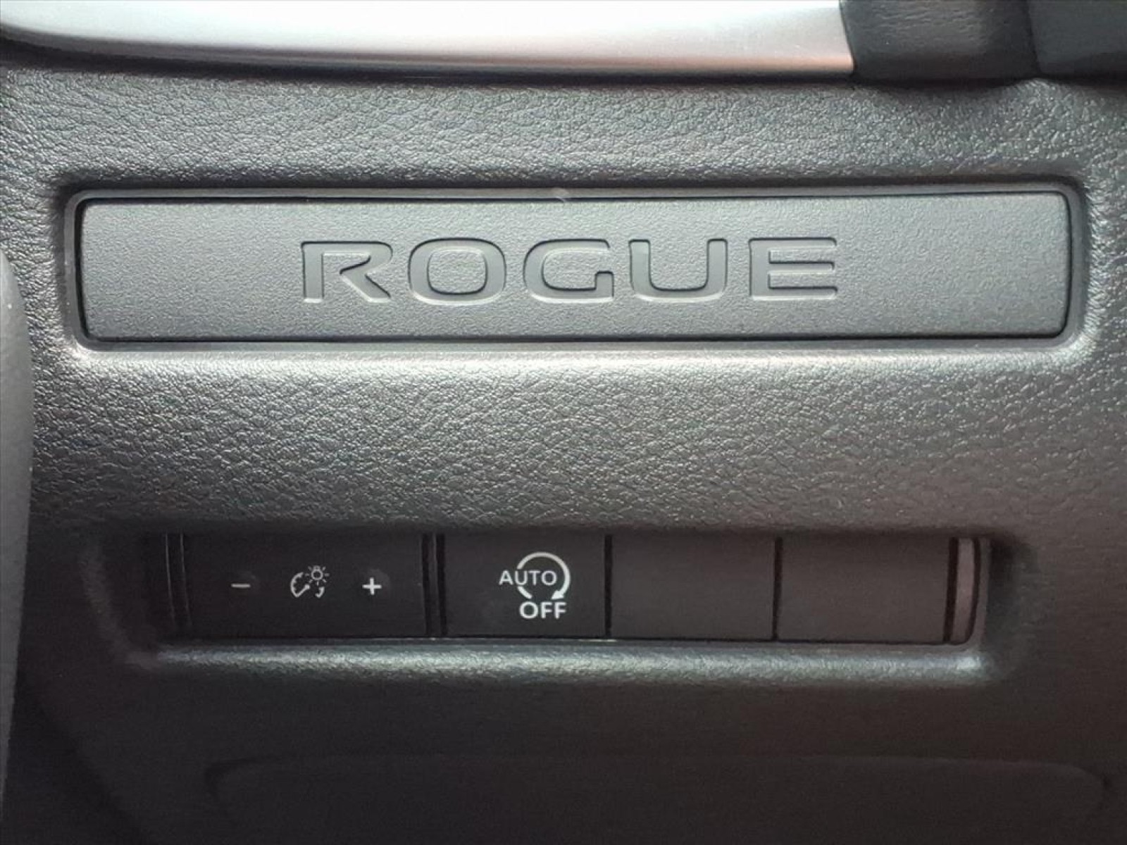 2025 Nissan Rogue S White at Robbins Nissan