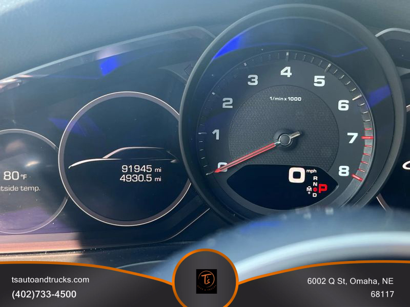 2020 Porsche Cayenne photo 20