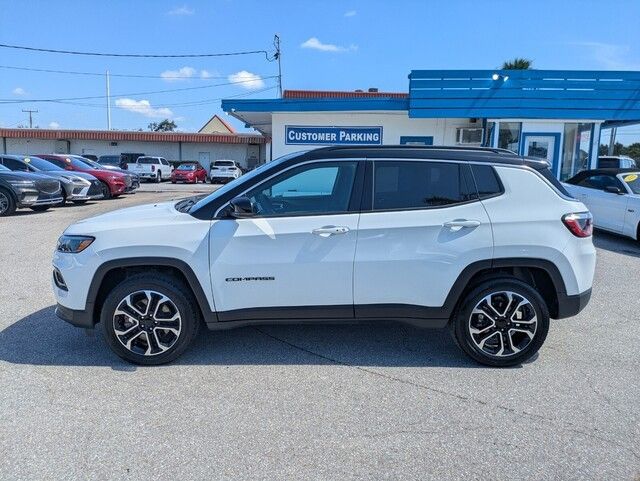2024 Jeep Compass Limited photo 3