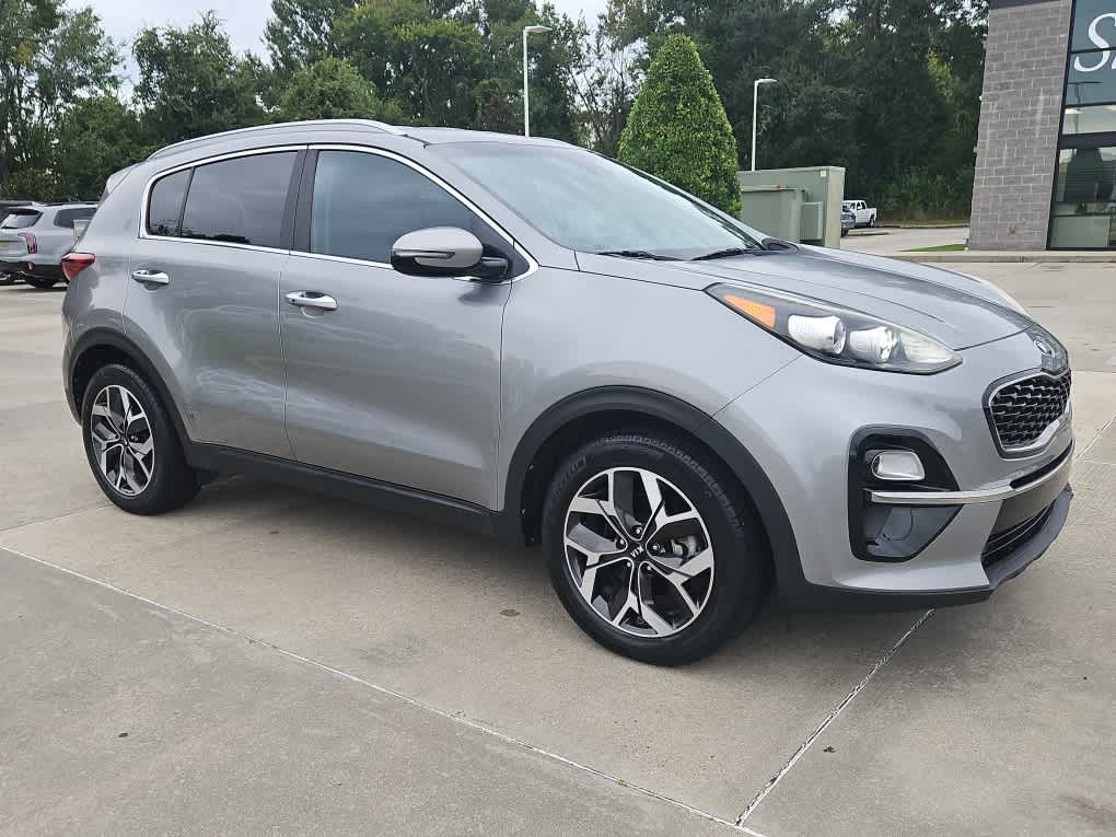 2020 Kia Sportage EX photo 2