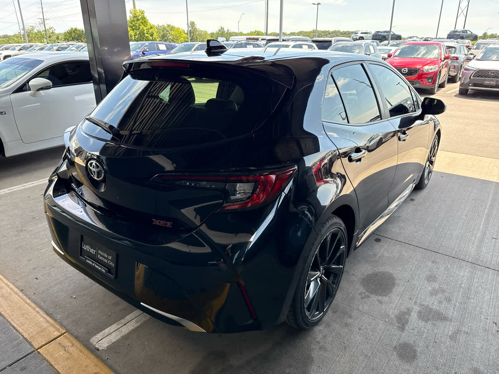 2023 Toyota Corolla XSE photo 4
