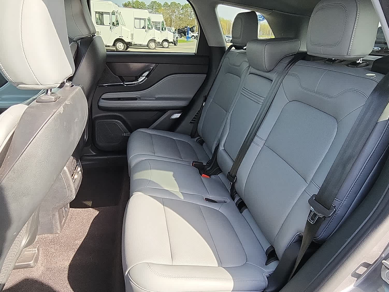 2021 Lincoln Corsair Standard photo 10