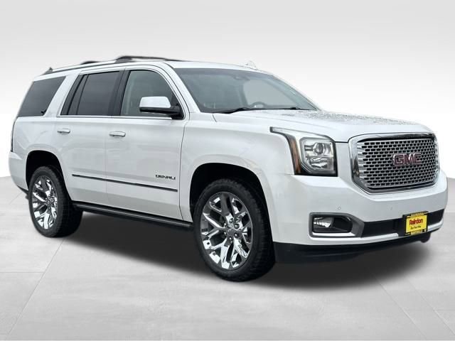 2017 GMC Yukon Denali's photo