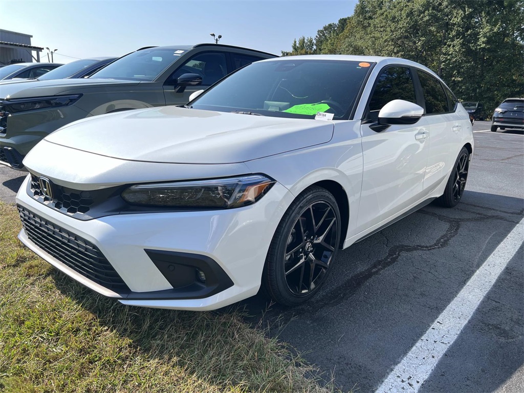 2023 Honda Civic Sport Touring photo 3