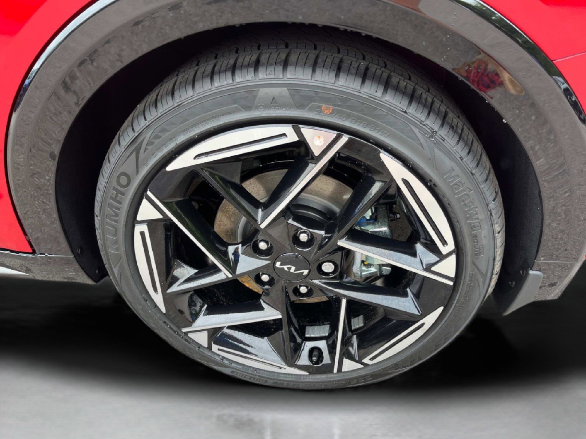 2025 Kia K4 GT-Line photo 30