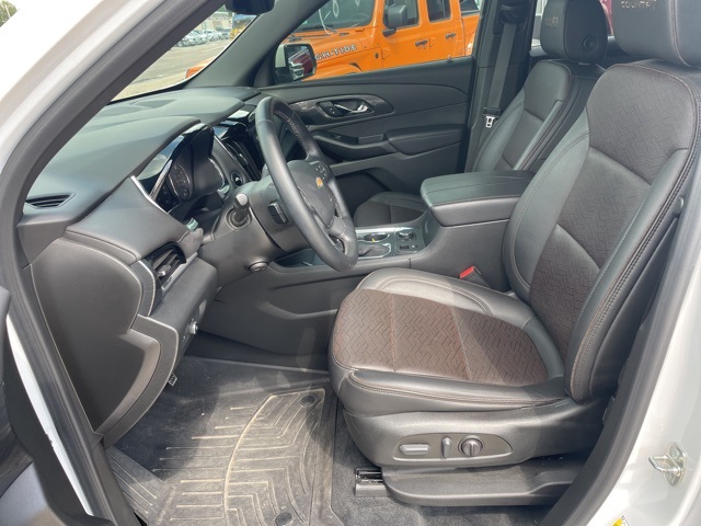 2023 Chevrolet Traverse High Country photo 4