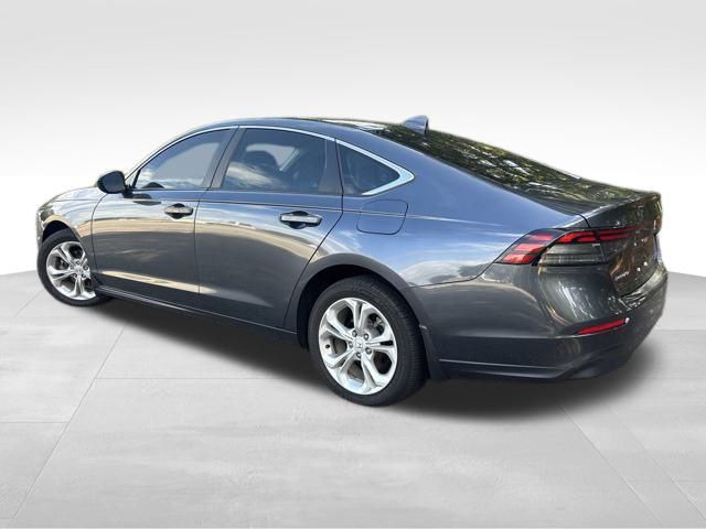2023 Honda Accord LX photo 8