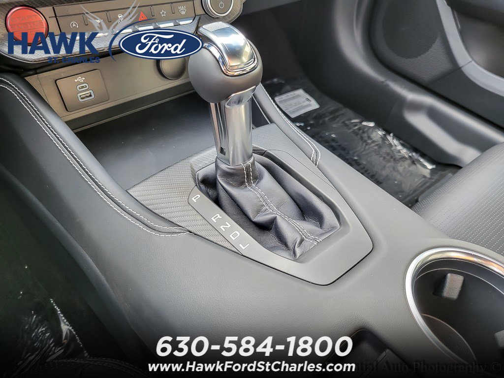 2025 FORD MUSTANG - Image 14