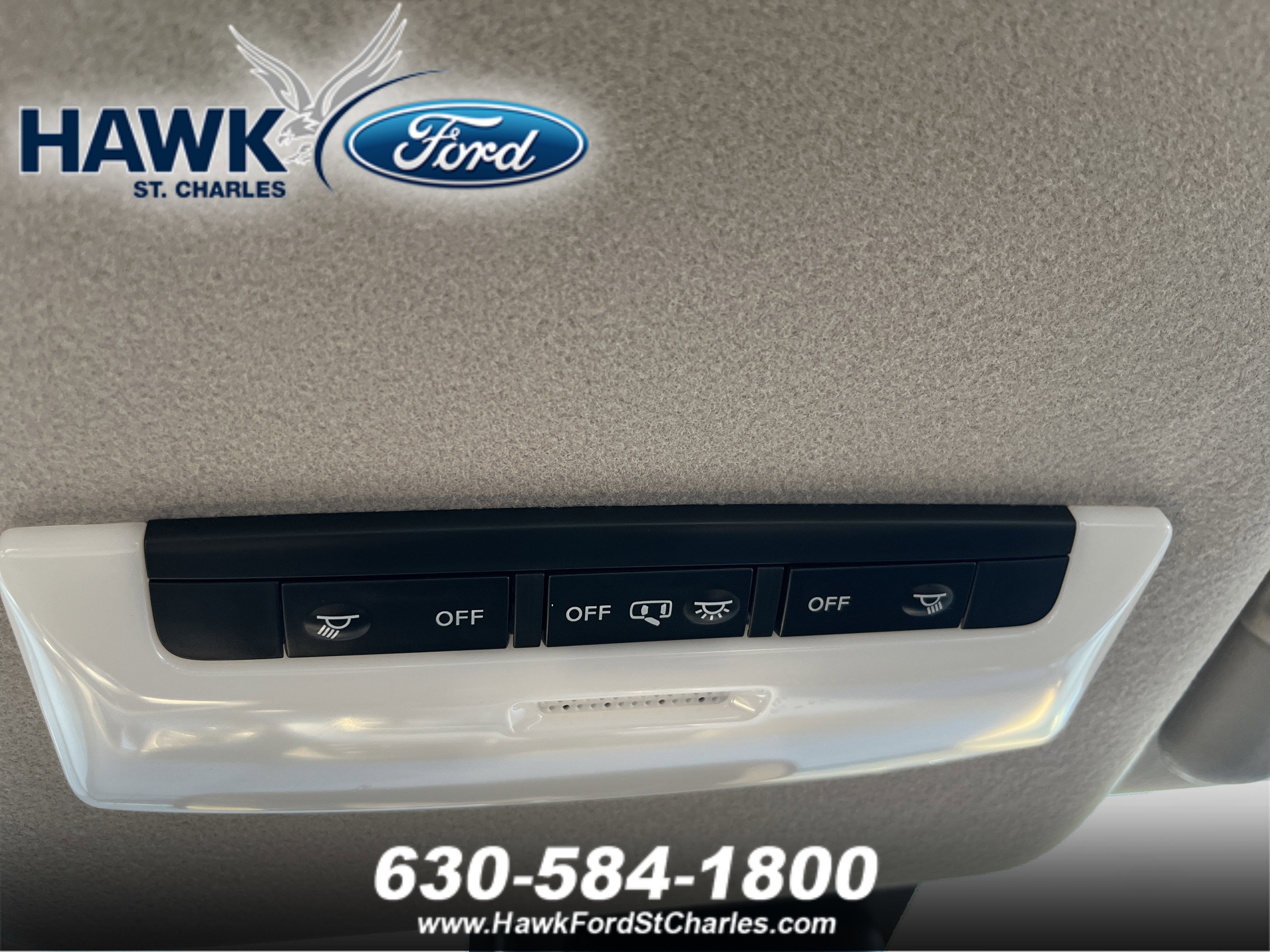 2025 NISSAN VERSA - Image 24