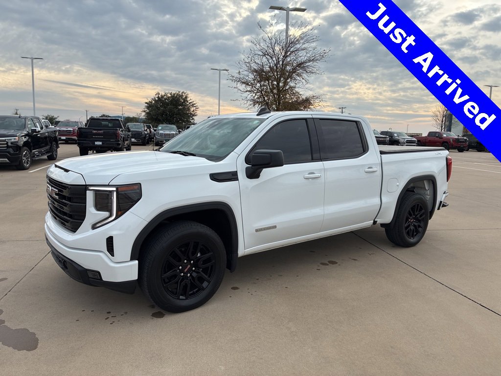 2022 GMC Sierra 1500 Elevation's photo