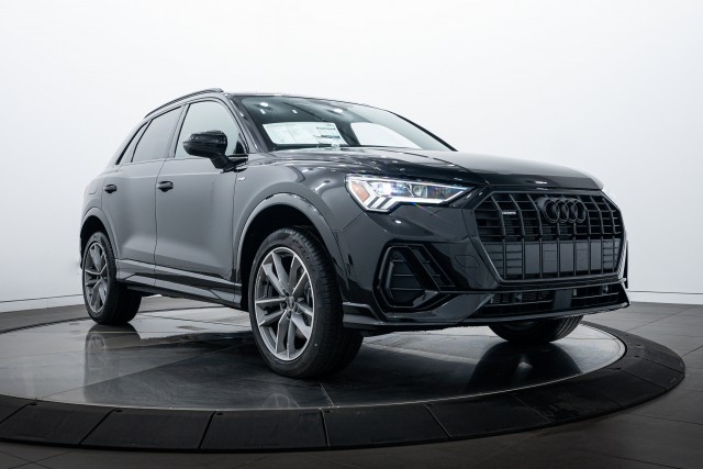 2025 Audi Q3 S line Premium