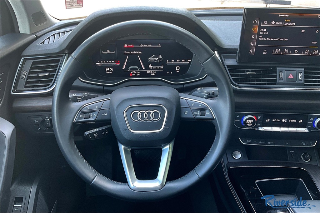 2024 Audi Q5 45 S line Premium photo 8