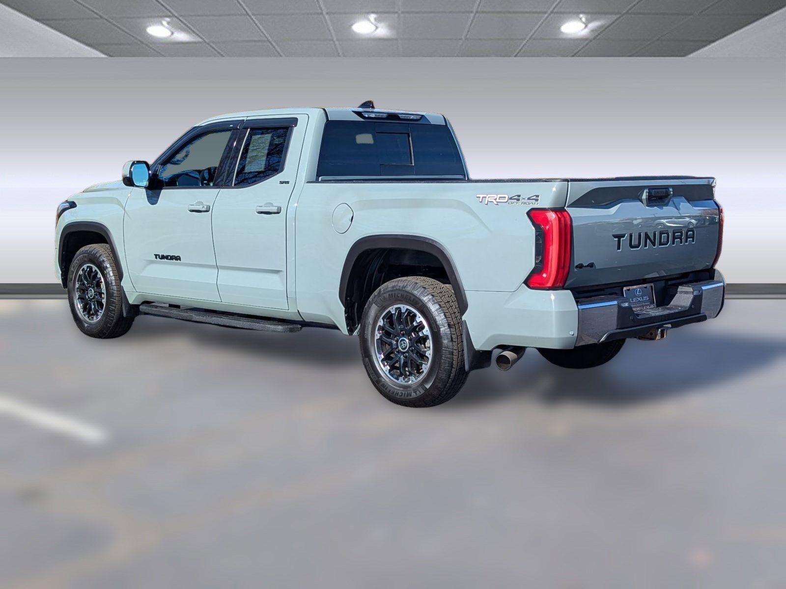 2022 Toyota Tundra SR5 TRD photo 3