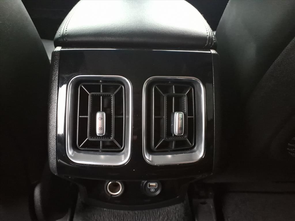 2022 KIA SORENTO - Image 30