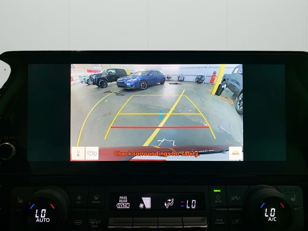 2025 Toyota Grand Highlander XLE photo 16
