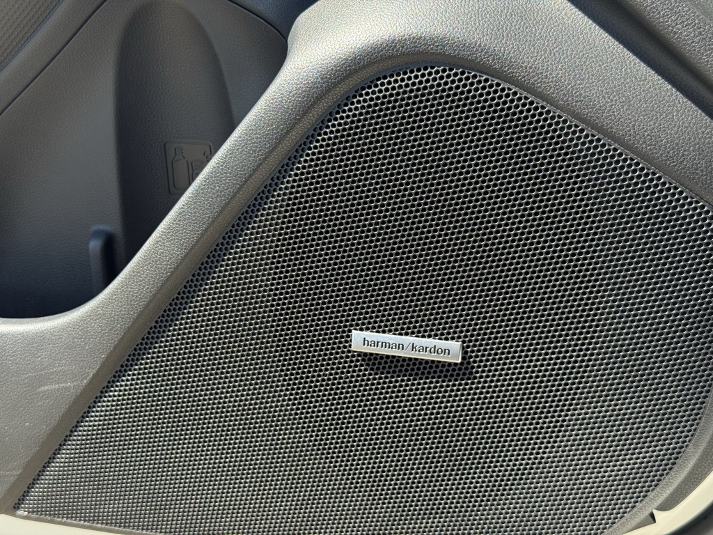 2023 Subaru Forester Sport photo 18