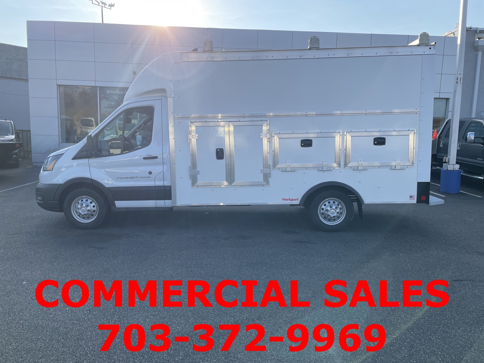 2024 Ford Transit photo 5