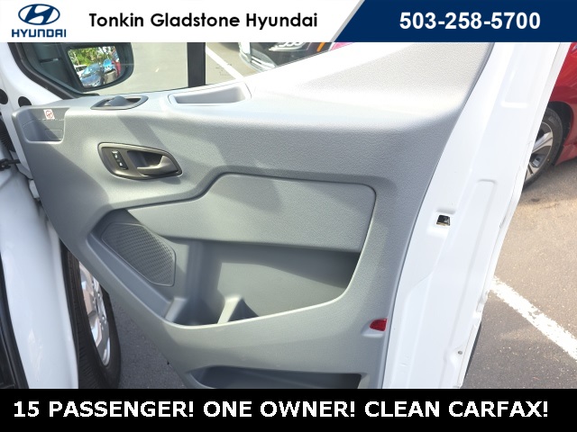 2019 Ford Transit Passenger XLT photo 20