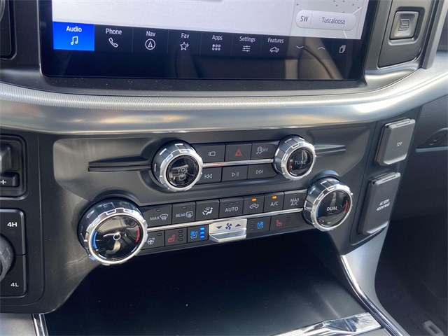 2025 Ford F-150 Lariat photo 19