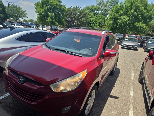 Used 2013 RED Hyundai GLS image 1