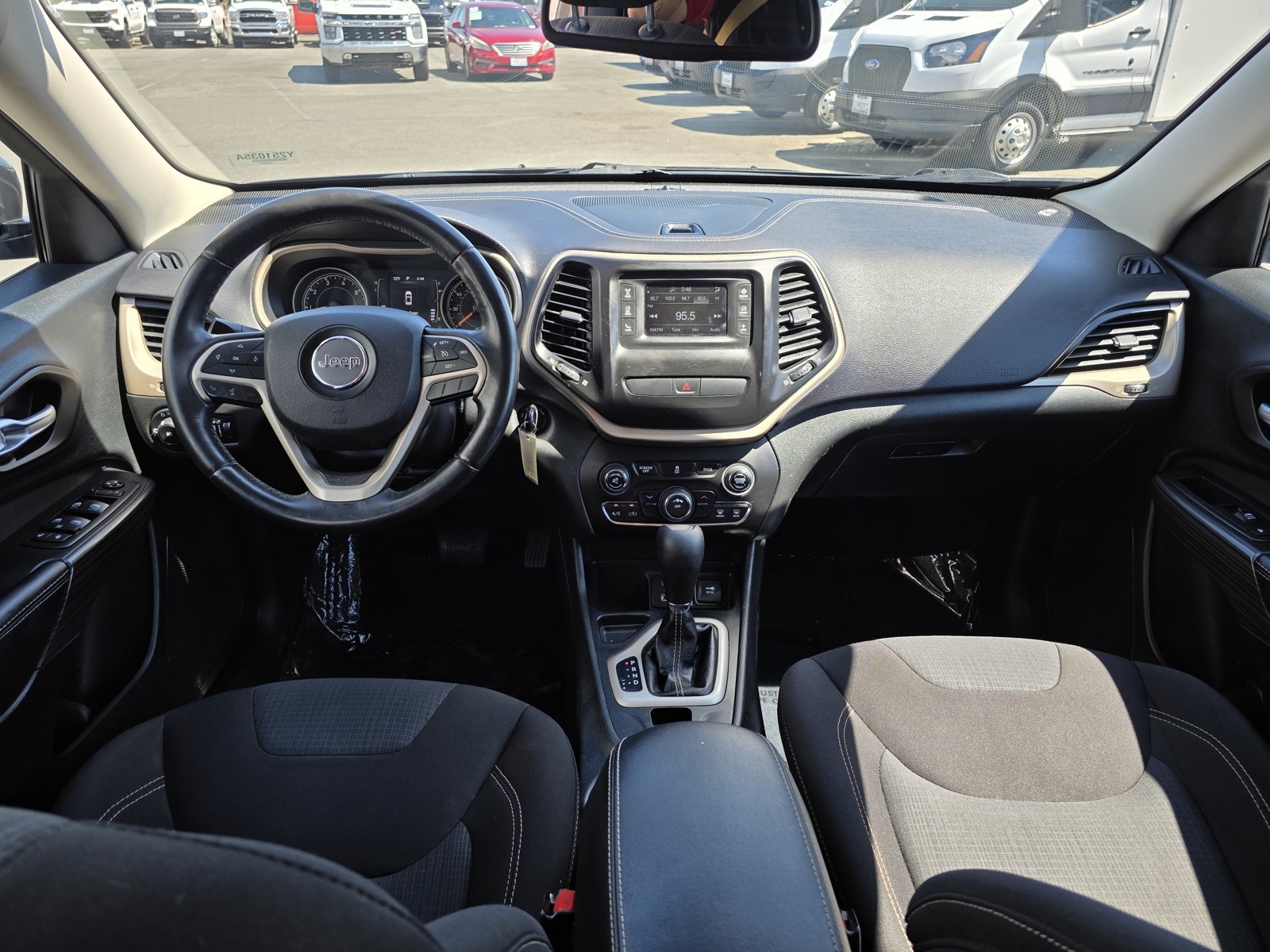 2015 Jeep Cherokee Latitude photo 16