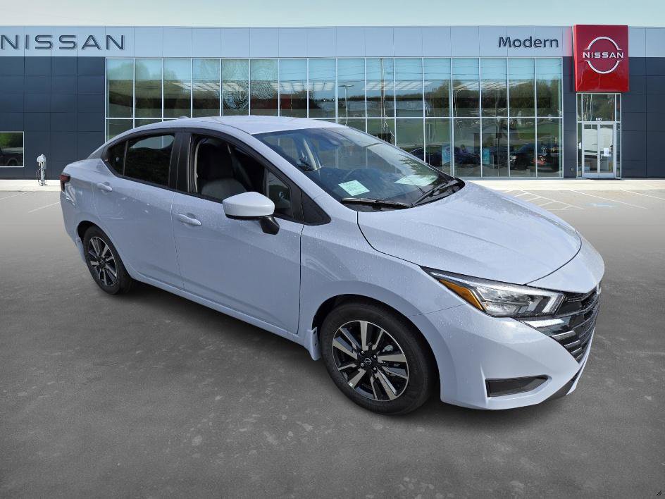 2025 Nissan Versa SV photo 3