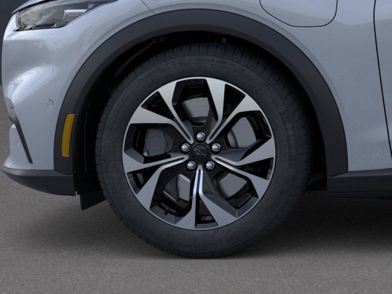 2025 FORD MUSTANG MACH-E - Image 20