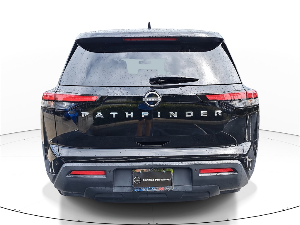 2022 Nissan Pathfinder S photo 6