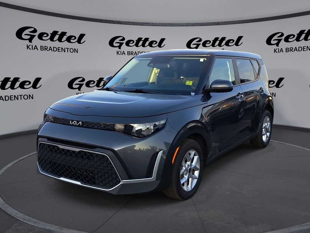 2023 Kia Soul LX