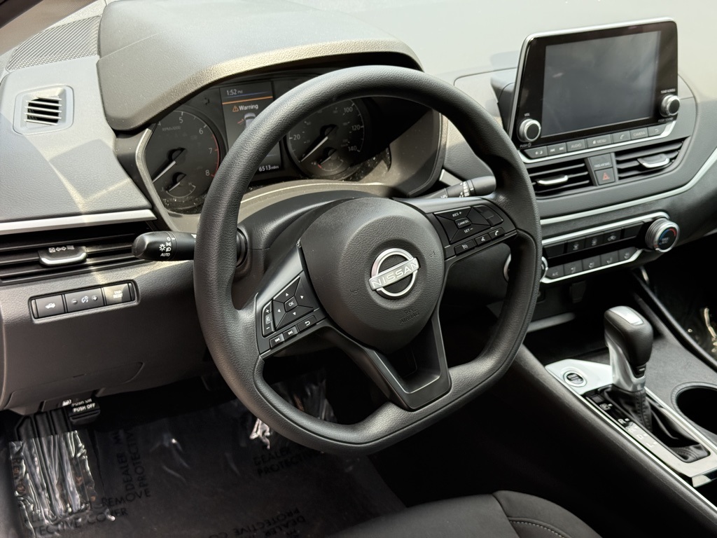 2025 Nissan Altima 2.5 S photo 16