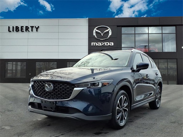 2023 Mazda CX-5 S Premium package's photo