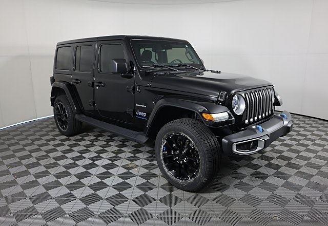 2023 Jeep Wrangler 4xe Sahara photo 2