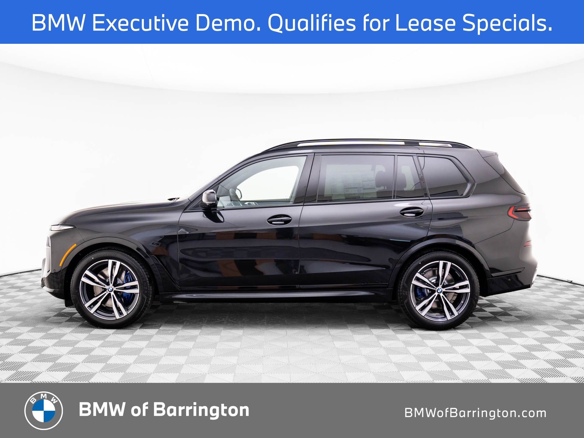 New 2025 Black Sapphire Metallic BMW xDrive40i image 2