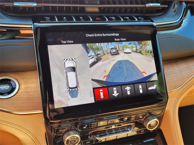 2025 Jeep Grand Cherokee L Summit Reserve photo 20