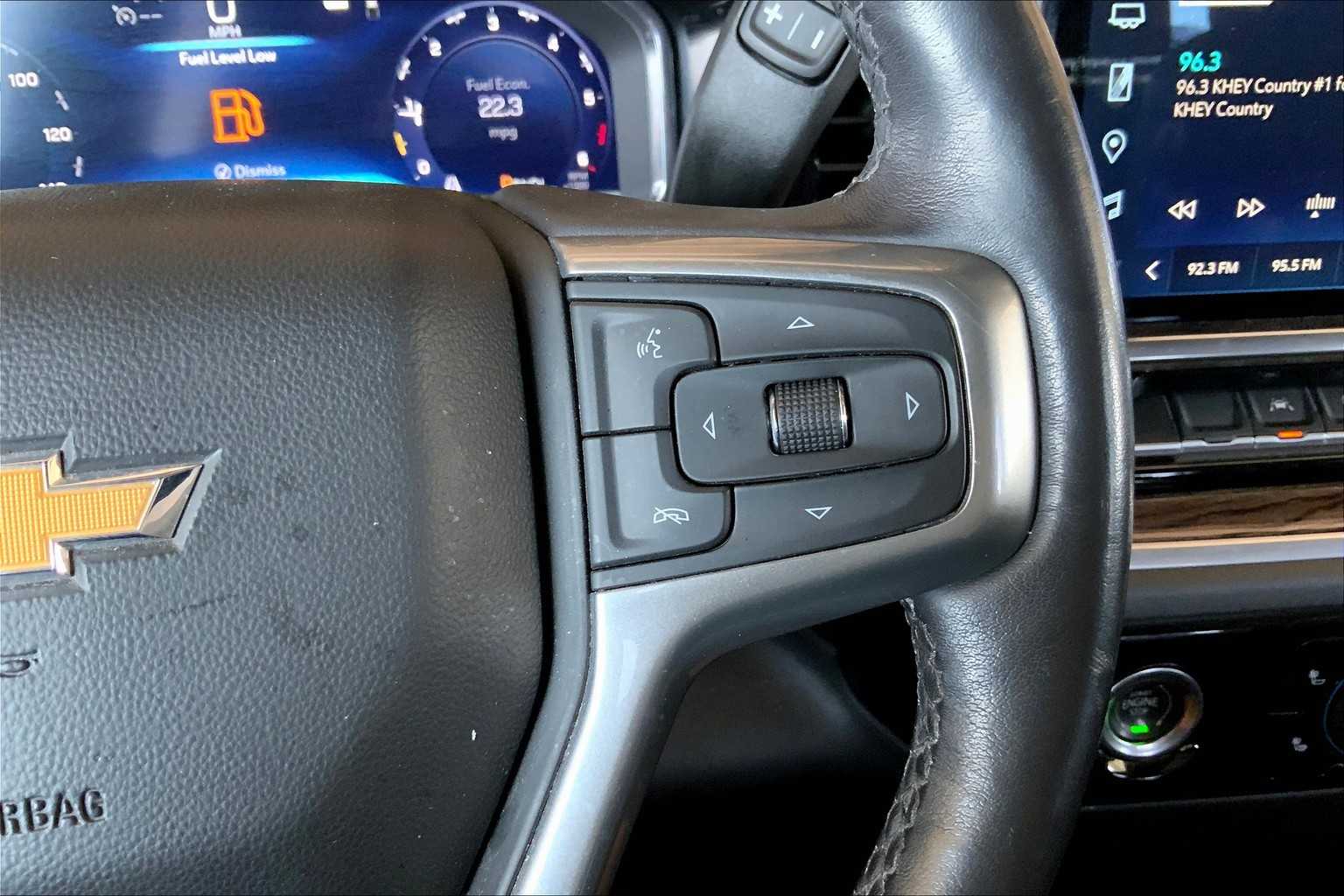 2022 Chevrolet Silverado 1500 LT photo 22