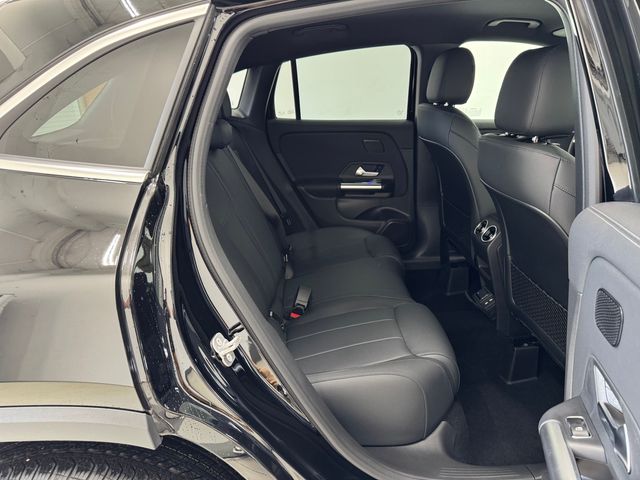 2025 Mercedes Benz GLA 250 photo 19